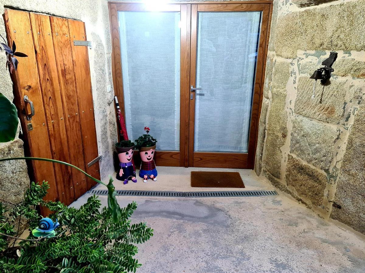 Apartmán A Aira Da Xoanina Allariz Exteriér fotografie